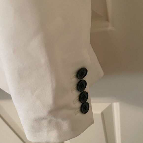 Banana Republic Ivory Blazer Size 2 - Picture 3 of 8